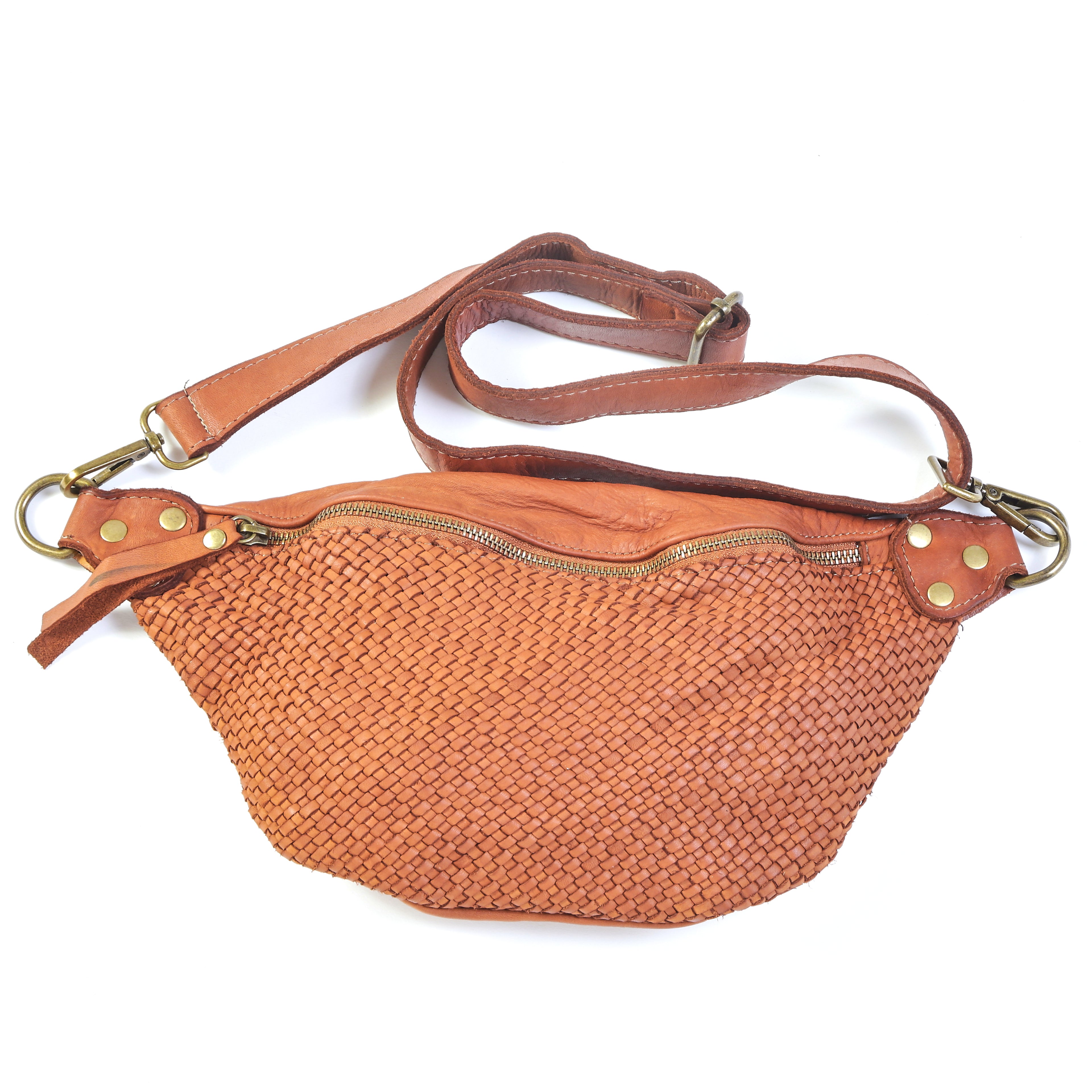 Savina Sling Bag